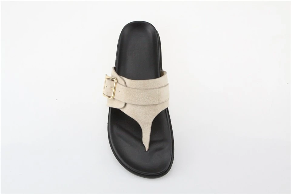 Chunky Flip Flop Sandals high quality Chunky Flip Flop Sandals high quality